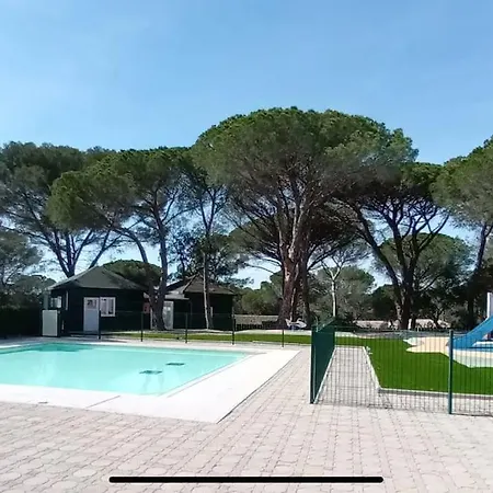 Le Papillon Maitiss Apartment Saint-Raphael (Var)