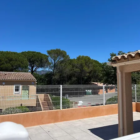 Apartment Le Papillon Maitiss Saint-Raphael (Var)