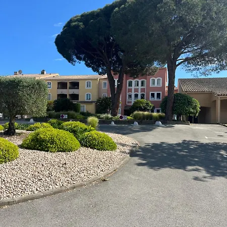 Le Papillon Maitiss Apartment