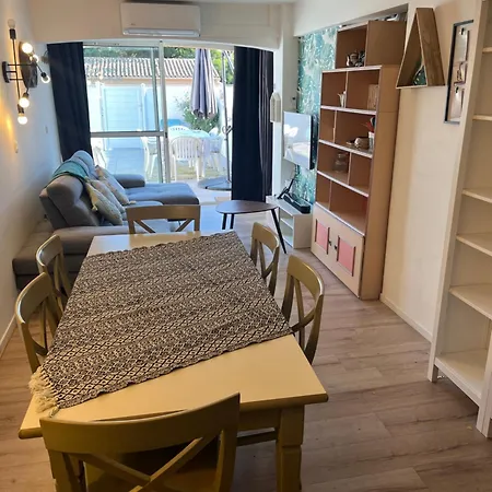 Le Papillon Maitiss Apartment Saint-Raphael (Var)