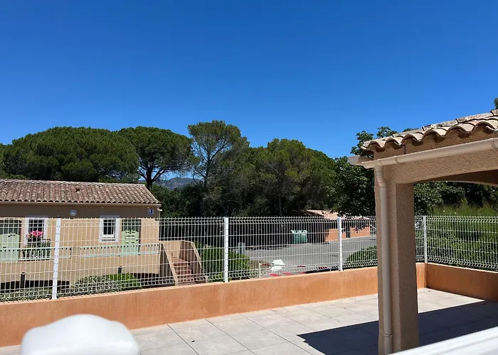 Apartment Le Papillon Maitiss Saint-Raphaël